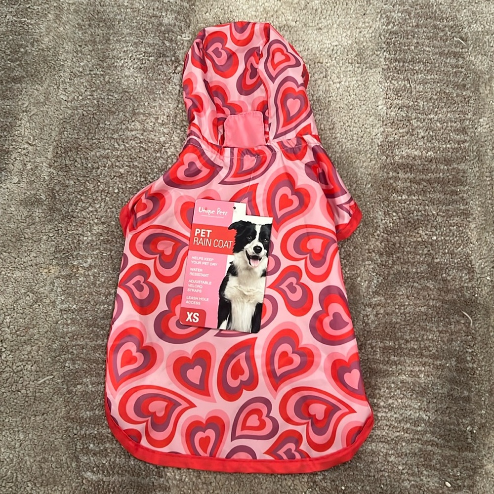 NWT BRAND NEW Dog Pink, Red, Purple Heart Raincoat with Hood Size XS